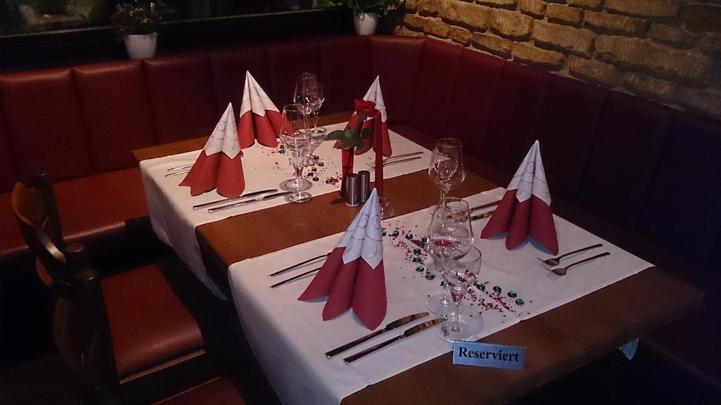 Hotel Restaurant Margaretenhof Überherrn Eksteriør bilde
